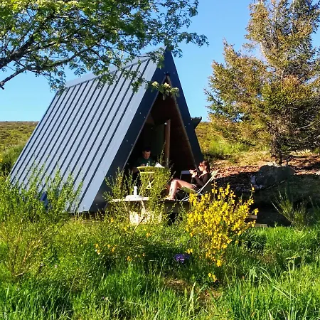 Le Chalet Des Gentianes Inn
