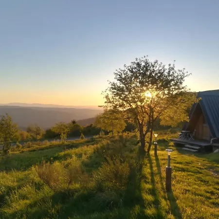 Le Chalet Des Gentianes Estalagem *